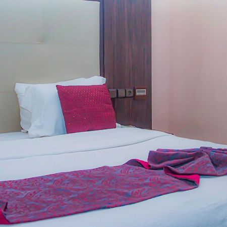 Hotel Fleur De Lys Almadies Dakar Bagian luar foto