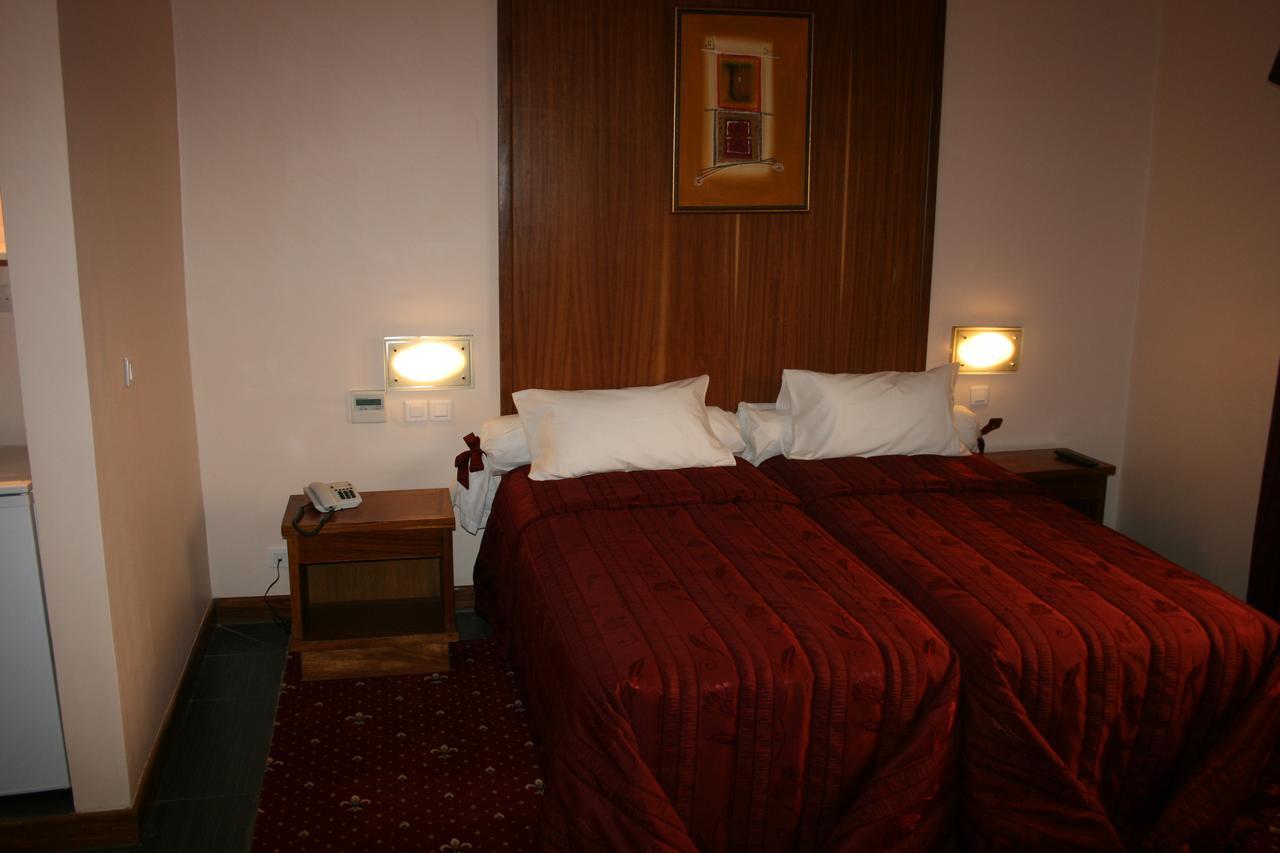 Hotel Fleur De Lys Almadies Dakar Bagian luar foto